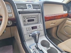 2005 Lincoln Navigator Luxury