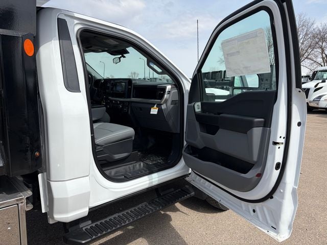 2025 Ford F-550SD XL DRW