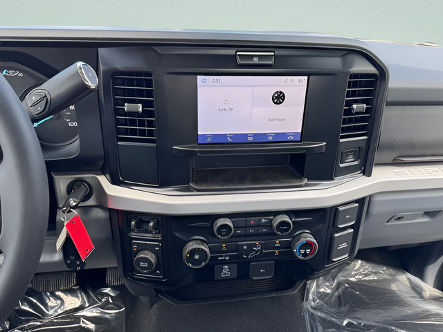 2025 Ford F-550SD XLT DRW