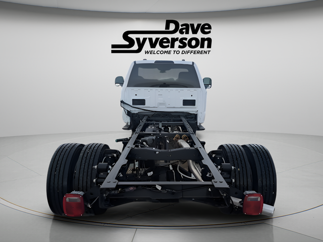 2026 Ford F-600SD XLT