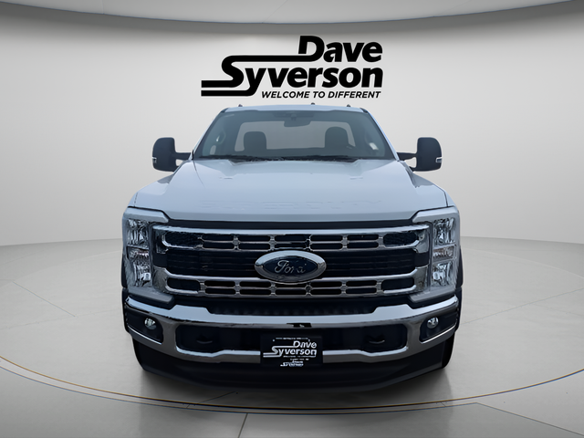 2026 Ford F-600SD XLT