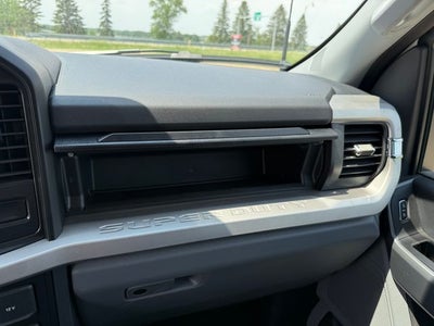 2024 Ford F-600SD Hooklift XLT