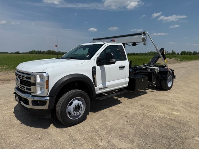 2024 Ford F-600SD Hooklift XLT