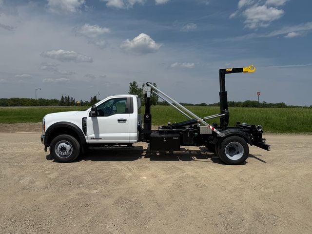 2024 Ford F-600SD Hooklift XLT