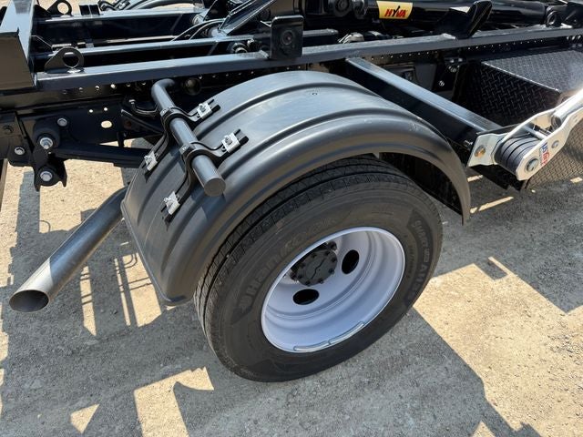 2024 Ford F-600SD Hooklift XLT