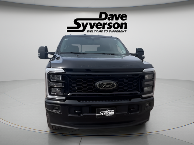 2026 Ford F-350SD F-350® Lariat®