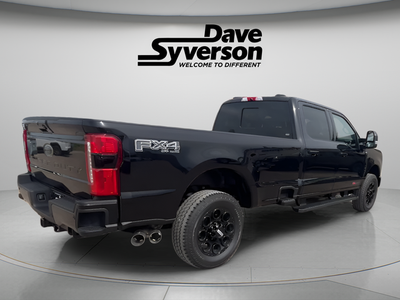 2026 Ford F-350SD F-350® Lariat®