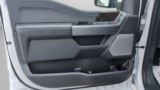 2026 Ford F-350SD F-350® Lariat®