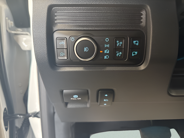 2025 Ford F-350SD Lariat