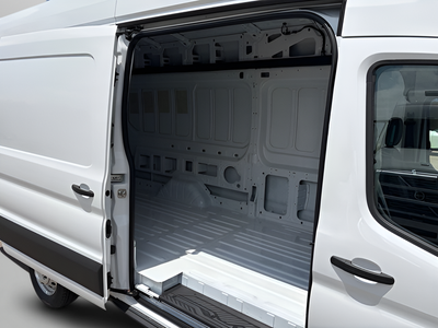 2026 Ford Transit-350 Reefer