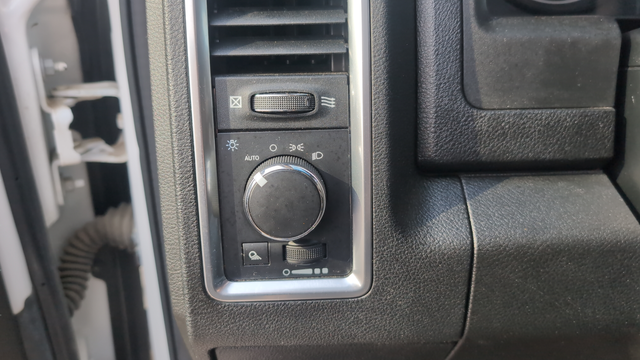 2021 RAM 1500 Classic SLT