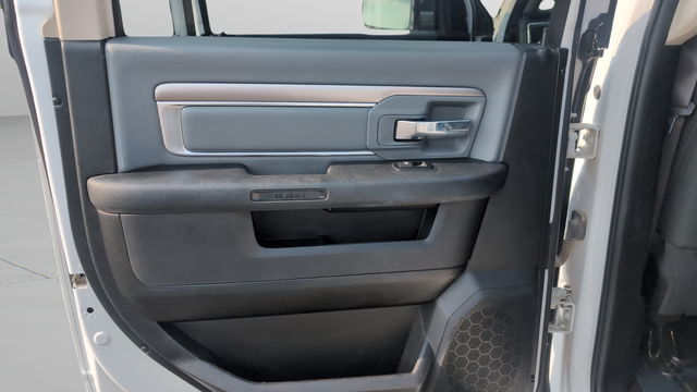 2021 RAM 1500 Classic SLT