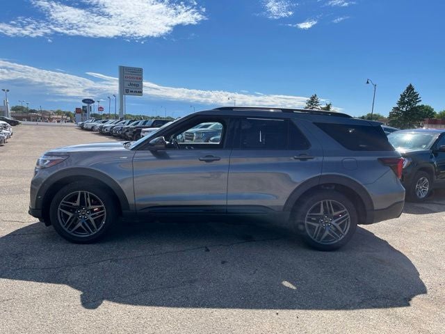 Used 2025 Ford Explorer ST-LINE with VIN 1FMUK8KH1SGB38116 for sale in Albert Lea, Minnesota