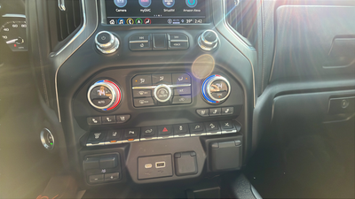 2023 GMC Sierra 3500HD Denali