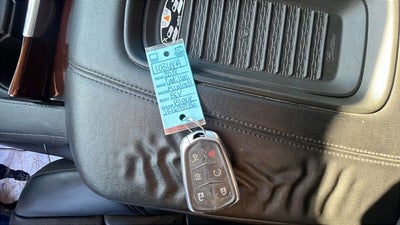 2018 Cadillac Escalade ESV Luxury