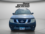 2005 Nissan Frontier LE