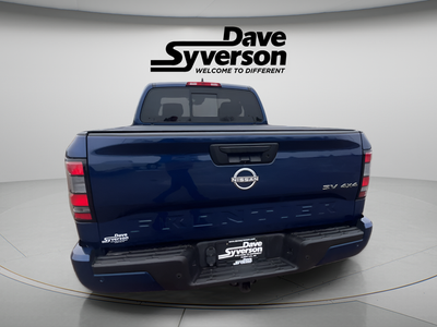 2022 Nissan Frontier SV