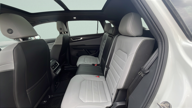 2024 Volkswagen Atlas Cross Sport 2.0T SEL