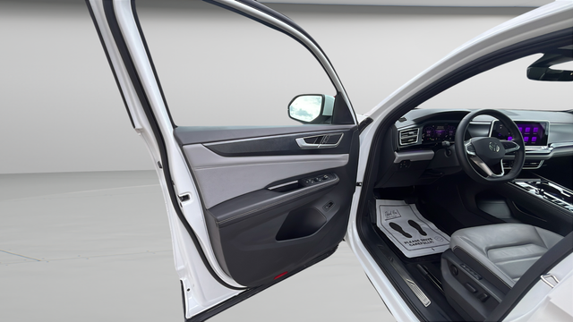 2024 Volkswagen Atlas Cross Sport 2.0T SEL