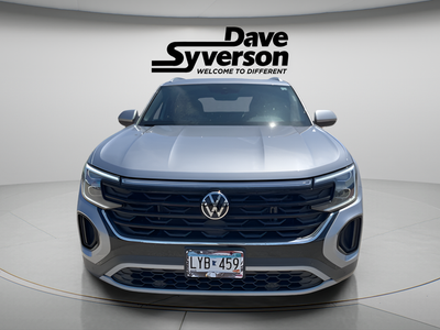2024 Volkswagen Atlas Cross Sport 2.0T SE w/Technology