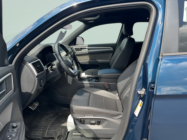 2023 Volkswagen Atlas Cross Sport 3.6L V6 SEL R-Line