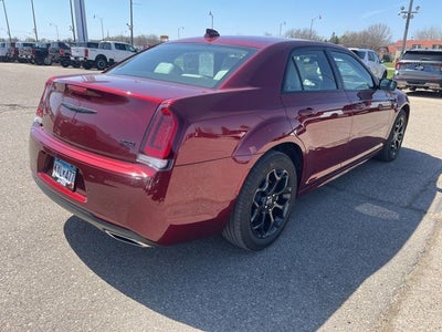 2023 Chrysler 300 Touring L