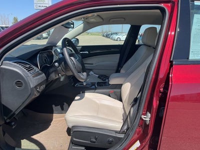 2023 Chrysler 300 Touring L