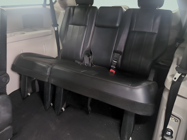 2012 Chrysler Town & Country Touring