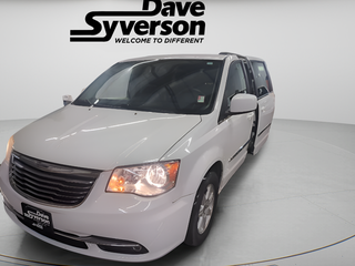 2012 Chrysler Town &amp; Country Touring