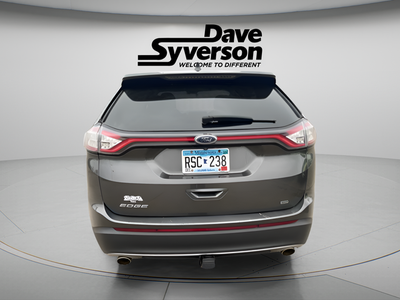 2015 Ford Edge SE