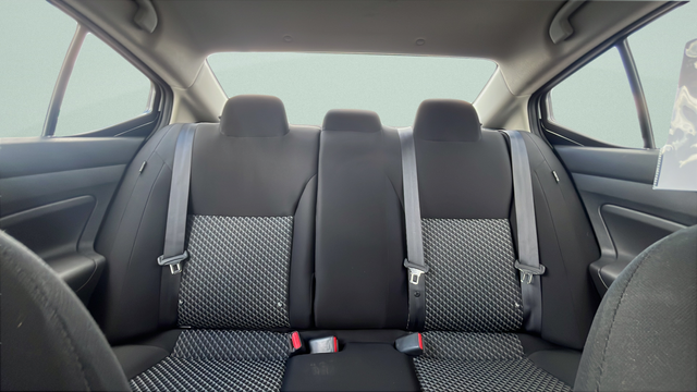 2021 Nissan Versa 1.6 S