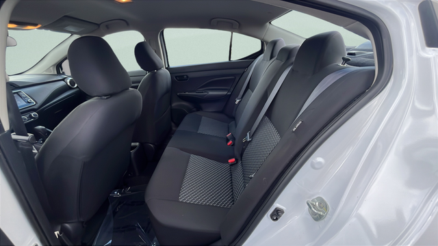 2021 Nissan Versa 1.6 S