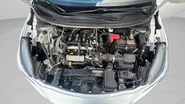 2021 Nissan Versa 1.6 S