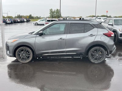 2023 Nissan Kicks SR