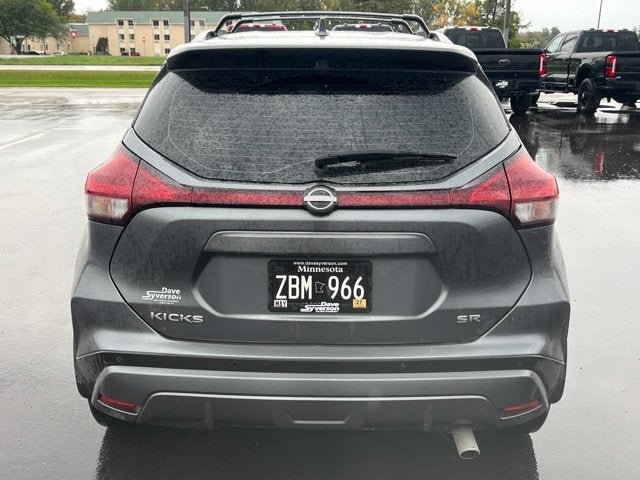 2023 Nissan Kicks SR