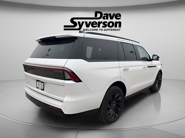 2025 Lincoln Navigator Reserve