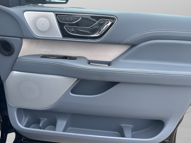 2024 Lincoln Navigator Black Label