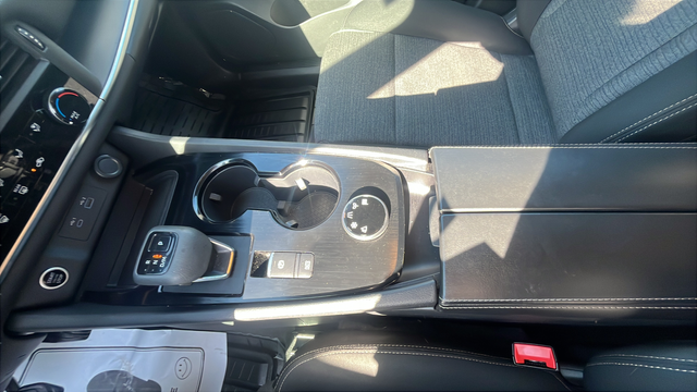 2022 Nissan Rogue S